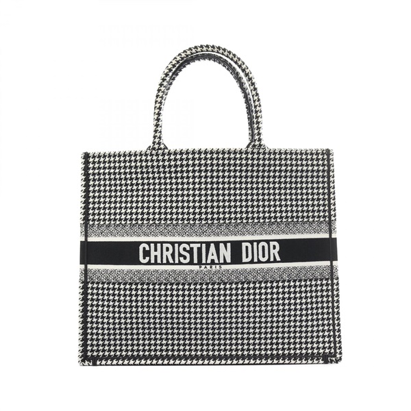 ディオール(Dior)ディオール BOOK TOTE ブックトート ラージ トートバッグ バッグ  レディース｜2101218125887｜【公式】新品中古どちらもブランドの通販ならブランドオフ・オンラインストア| BRAND OFF Online  Store