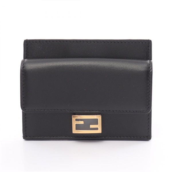 フェンディ(FENDI)フェンディ バゲット カードケース アクセサリー レディース  8M0423AAJDF0KUR｜2101218241228｜【公式】新品中古どちらもブランドの通販ならブランドオフ・オンラインストア| BRAND  OFF Online Store