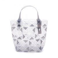 イッセイミヤケ(ISSEY MIYAKE)イッセイミヤケ DAZZLE トートバッグ バッグ  レディース｜2104102266178｜【公式】新品中古どちらもブランドの通販ならブランドオフ・オンラインストア| BRAND OFF Online  Store