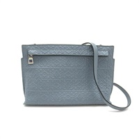 ロエベ(LOEWE)ロエベ リピートアナグラムショルダー ショルダーバッグ バッグ  レディース｜2106800542936｜【公式】新品中古どちらもブランドの通販ならブランドオフ・オンラインストア| BRAND OFF Online  Store