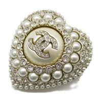 シャネル(CHANEL)シャネル フェイクパール ハートブローチ ブローチ アクセサリー レディース ｜2107400212960｜【公式】新品中古どちらもブランドの通販ならブランドオフ・オンラインストア| BRAND OFF Online Store