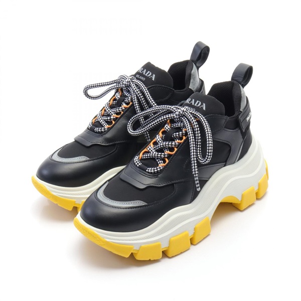 プラダ(PRADA)プラダ ブロック スニーカー 靴 レディース 1E586L｜2118800106520｜【公式】新品中古どちらもブランドの通販ならブランドオフ・オンラインストア|  BRAND OFF Online Store