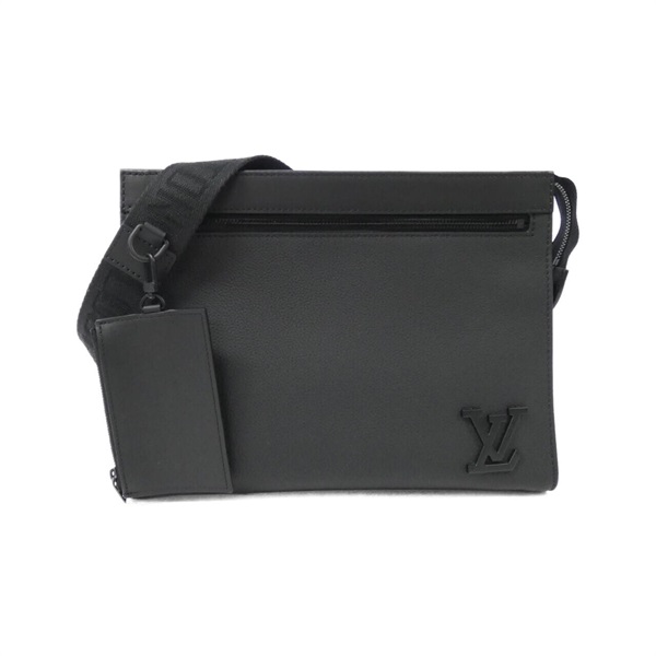 ルイ・ヴィトン(LOUIS VUITTON)ルイヴィトン LVアエログラム メッセンジャー ヴォワヤージュ M59329  ショルダーバッグ｜2600057421742｜【公式】新品中古どちらもブランドの通販ならブランドオフ・オンラインストア| BRAND OFF  Online Store