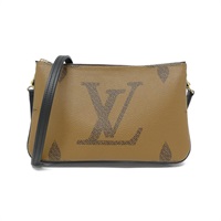 ルイ・ヴィトン(LOUIS VUITTON)ルイヴィトン モノグラム ジャイアント ポシェット ドゥーブル ジップ M69203  ショルダーバッグ｜2600061110922｜【公式】新品中古どちらもブランドの通販ならブランドオフ・オンラインストア| BRAND OFF  Online Store