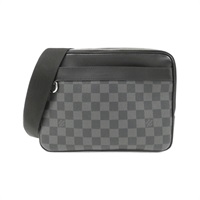 ルイ・ヴィトン(LOUIS VUITTON)ルイヴィトン ダミエ グラフィット トロカデロ メッセンジャー PM N40087 ショルダーバッグ｜2700038807050｜【公式】新品中古どちらもブランドの通販ならブランドオフ・オンラインストア|  BRAND OFF Online Store