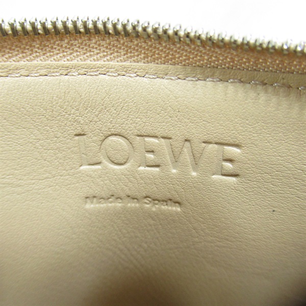 ロエベ(LOEWE)ロエベ アナグラム スクエア カードホルダー チェーン付 カードケース カードケース アクセサリー レディース  C821R89X017620｜2101218094503｜【公式】新品中古どちらもブランドの通販ならブランドオフ・オンラインストア| BRAND  OFF Online Store