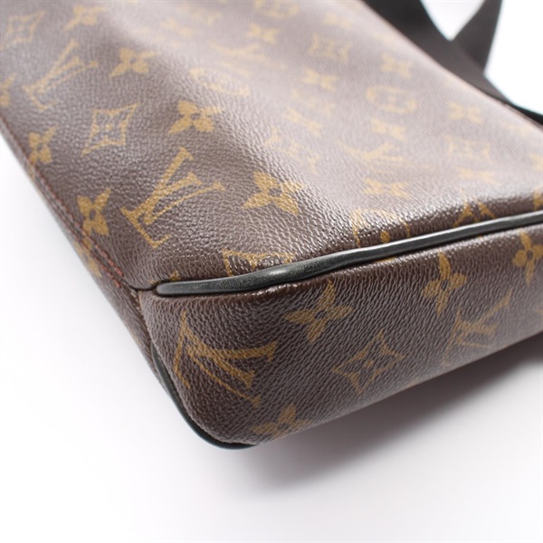 ルイ・ヴィトン(LOUIS VUITTON)ルイ・ヴィトン ディストリクトPM モノグラムマカサー ショルダーバッグ バッグ メンズ  M40935｜2101218104677｜【公式】新品中古どちらもブランドの通販ならブランドオフ・オンラインストア| BRAND OFF Online  Store