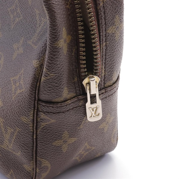 ルイ・ヴィトン(LOUIS VUITTON)ルイ・ヴィトン トゥルース トワレット28 ポーチ バッグ レディース M47522｜2106800554243｜【公式】新品中古どちらもブランドの通販ならブランドオフ・オンラインストア|  BRAND OFF Online Store