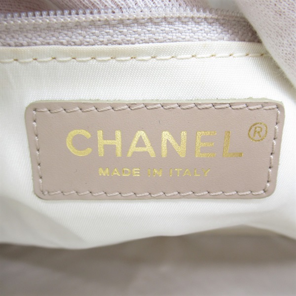 シャネル(CHANEL)ニュートラベルライントートMM トートバッグ 