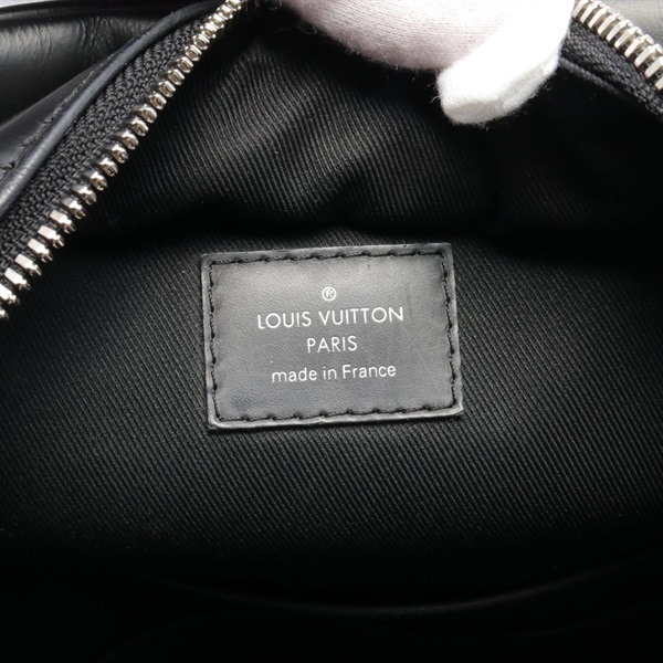 ルイ・ヴィトン(LOUIS VUITTON)ルイ・ヴィトン ジョッシュ ダミエグラフィット リュックサック バックパック バッグ メンズ  N41473｜2118500042968｜【公式】新品中古どちらもブランドの通販ならブランドオフ・オンラインストア| BRAND OFF Online  Store