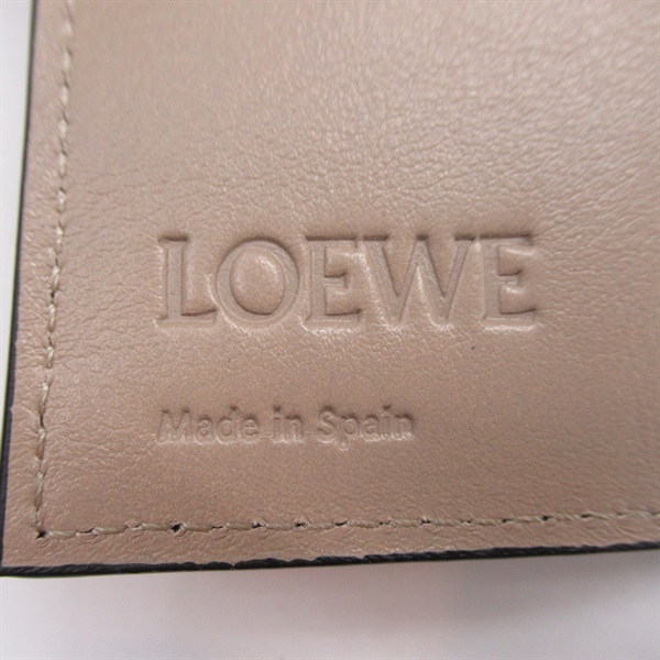 ロエベ(LOEWE)ロエベ アナグラム コンパクト ウォレット 三つ折り財布 三つ折り財布 財布  レディース｜2118900034969｜【公式】新品中古どちらもブランドの通販ならブランドオフ・オンラインストア| BRAND OFF Online  Store