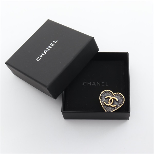 シャネル(CHANEL)シャネル ココマーク ハート ブローチ アクセサリー レディース｜2120700057031｜【公式】新品中古どちらもブランドの通販ならブランドオフ・オンラインストア|  BRAND OFF Online Store