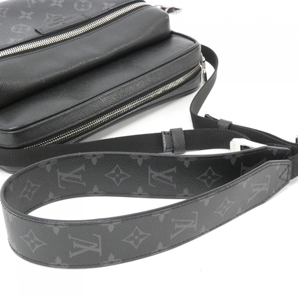 ルイ・ヴィトン(LOUIS VUITTON)ルイヴィトン タイガ ラマ アウトドア メッセンジャー PM M30233  ショルダーバッグ｜2600042646242｜【公式】新品中古どちらもブランドの通販ならブランドオフ・オンラインストア| BRAND OFF  Online Store