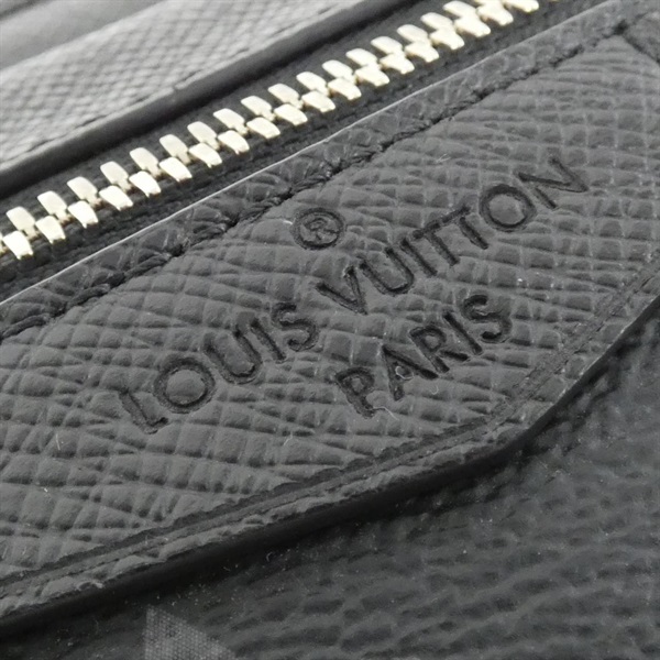 ルイ・ヴィトン(LOUIS VUITTON)ルイヴィトン タイガ ラマ バムバッグ アウトドア M30245  ショルダーバッグ｜2700039553321｜【公式】新品中古どちらもブランドの通販ならブランドオフ・オンラインストア| BRAND OFF  Online Store